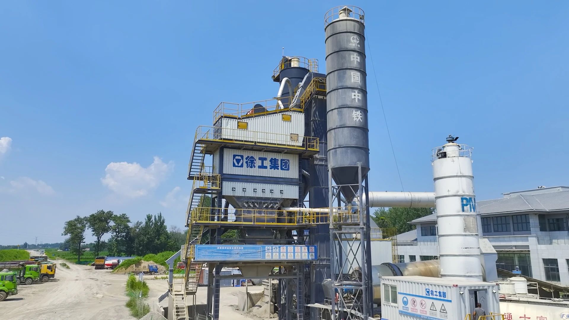5000型！助力河南高速建設(shè)！