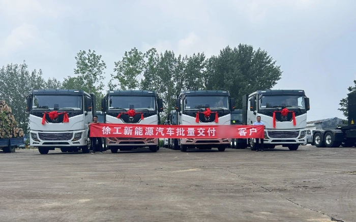 車(chē)隊老板的“致富經(jīng)”：“選擇徐工，就是選擇成功！”